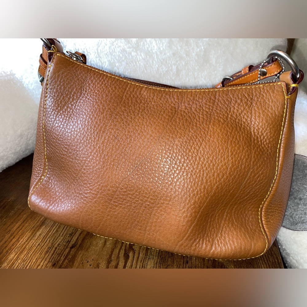 SOLD Coach (8E99) Chelsea Pebble Leather Shoulder Bag with Free bag scarf - Picture 9 of 16